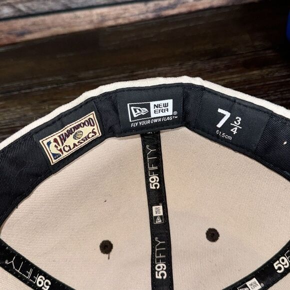 New Era Hardwood Classics Miami Heat Fitted Hat 7-3/4 - Picture 7 of 8